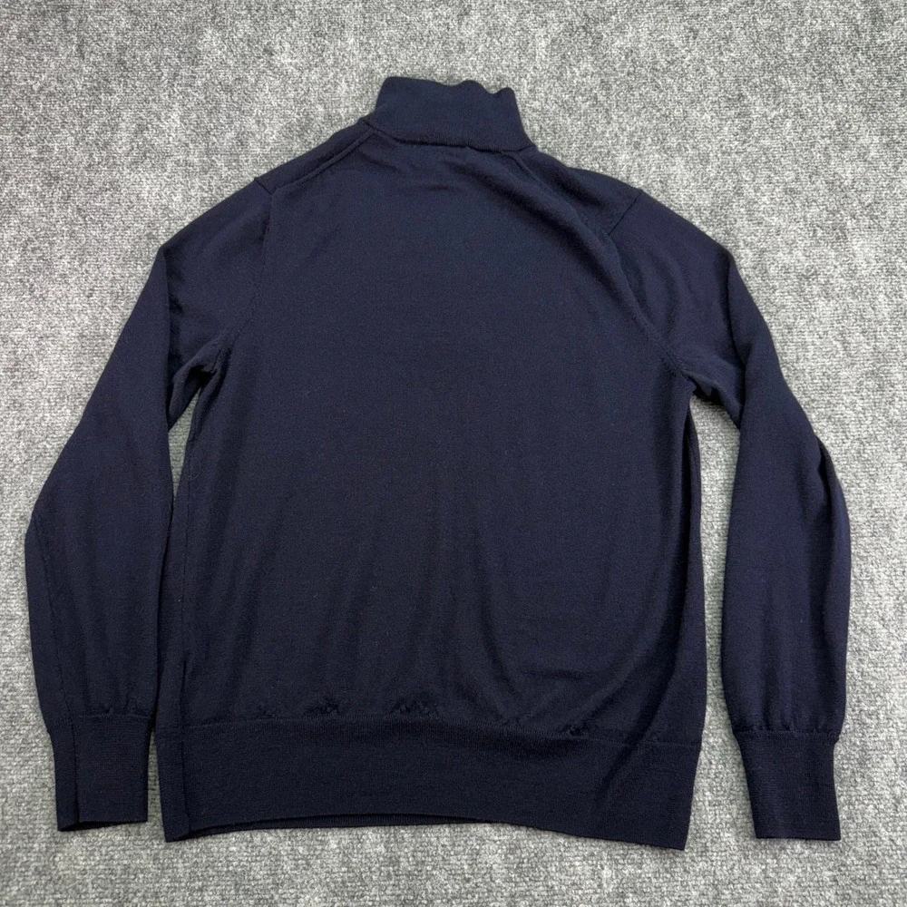 Brooks Brothers slightly linty